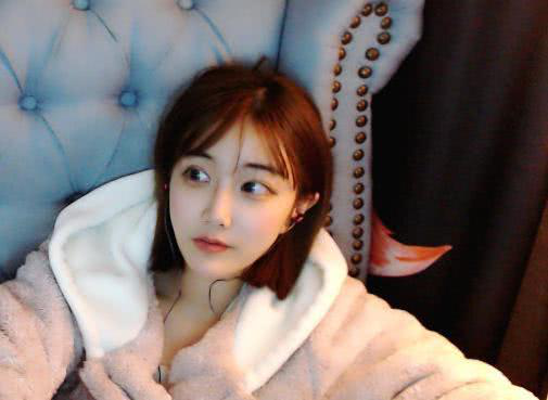 斗鱼嘉年华kiko与小学妹的悬疑事件满足吃瓜群众吃瓜需求