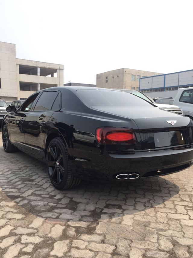 19款全新宾利飞驰v8s