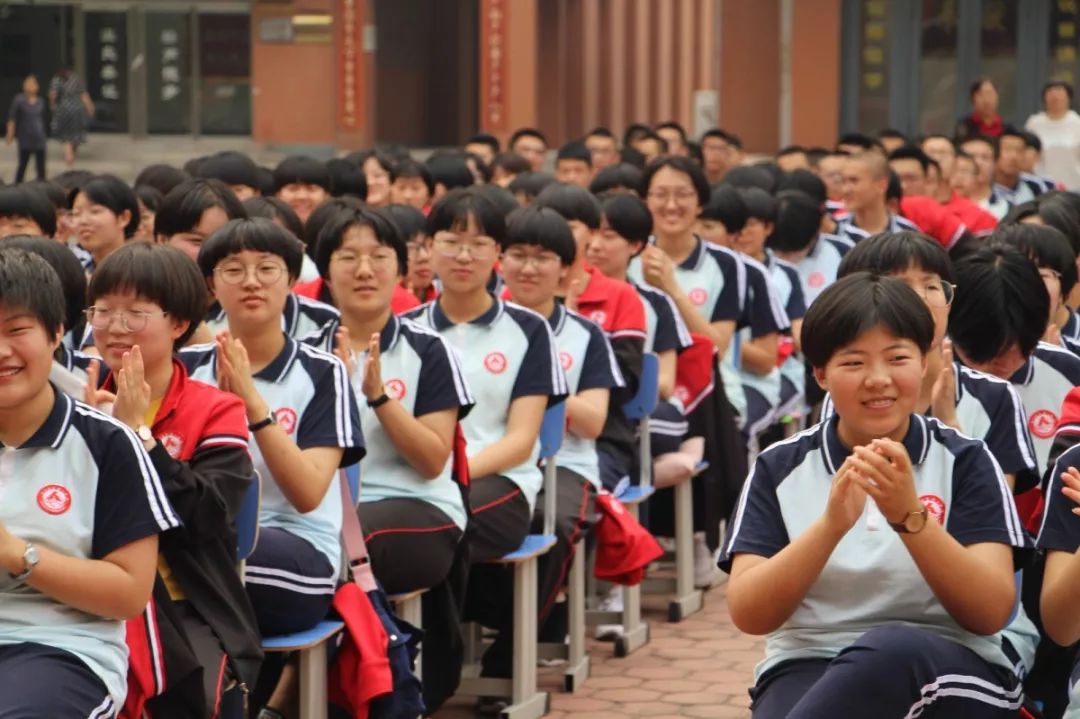 提笔直上有梦有光乐亭一中我的新高考梦励志演讲比赛