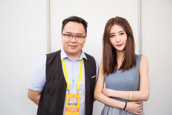 2019斗鱼嘉年华官方解说轩辕peter王四豆等主播大秀王牌战士表演赛