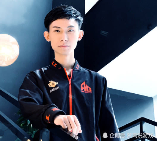 梦泪韩信单挑孙策却被反杀随后脱口而出的话让评论瞬间炸了