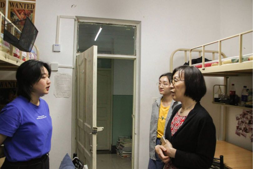 news·毕业季|最后一次查寝