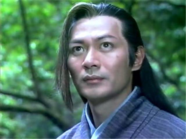 为了摆脱欧阳克的纠缠,黄蓉设计了一个巨石机关,压断了欧阳公子的双腿