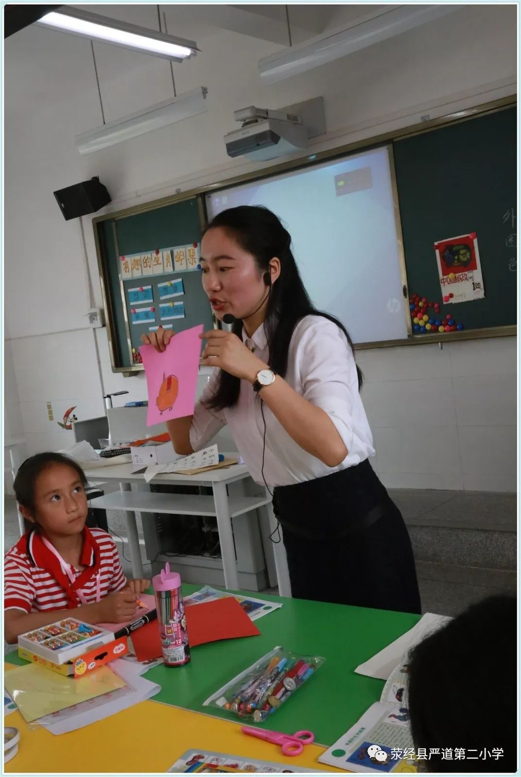 李红雨老师《一张奇特的脸》雅安市外国语小学·黄武霞老师《草原就是