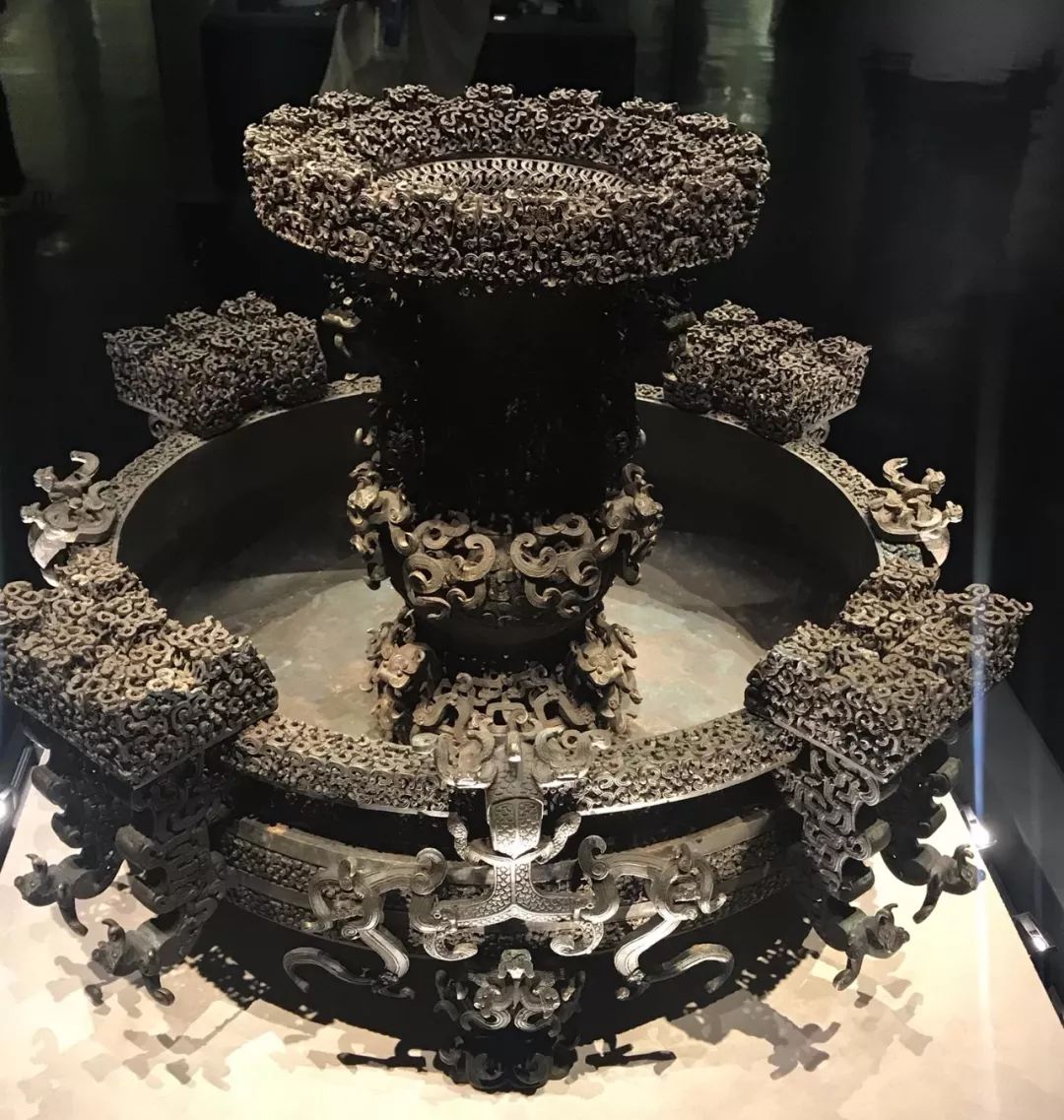 超眼观方寸——《曾侯乙尊盘》_曾国