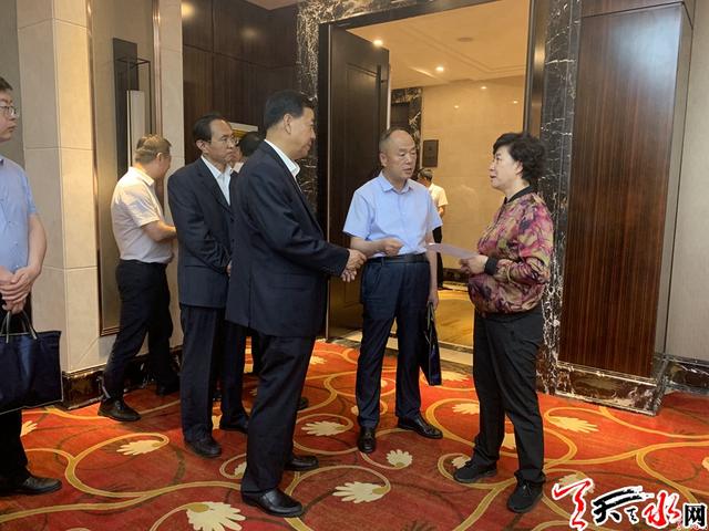 副省长何伟检查2019己亥年公祭伏羲大典筹备工作