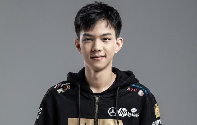 rng就wink韩服骂人开罚:扣薪,若再犯严惩不贷_选手