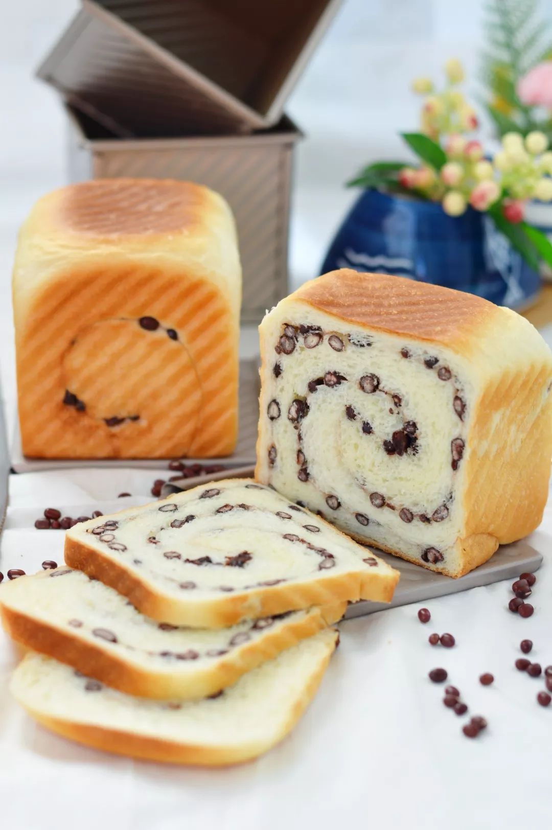 蜜豆吐司— 水立方不粘滑盖波纹吐司盒(wk9318)