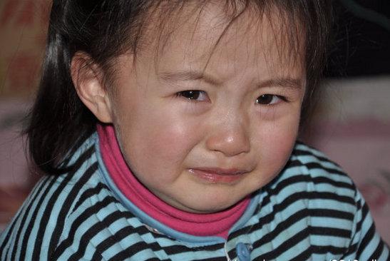 小女孩名字叫林小琴,男孩名叫金涛,两个孩子在同一个班级,日常平凡并