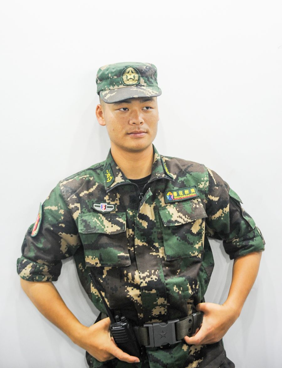 薯花教育教官部优秀教练员青少年心理咨询中级导师部队5年班长2016年