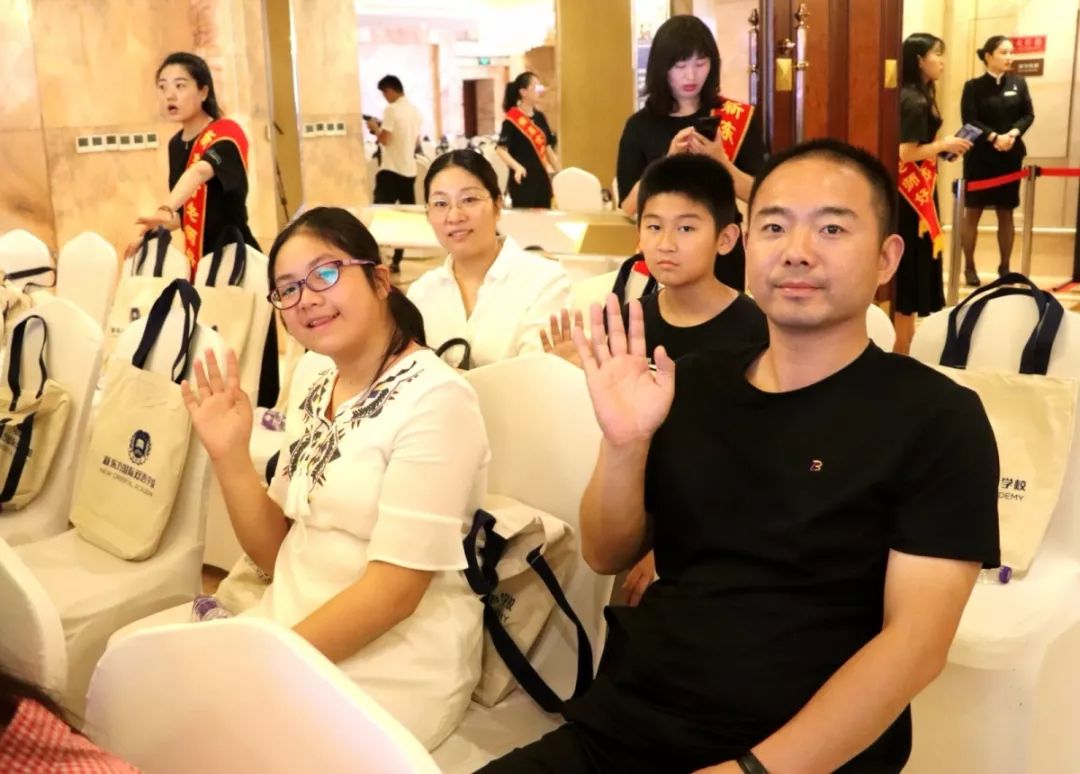 从挑选适合孩子的教育开始"新东方国际教育论坛郑州站在郑州裕达国贸