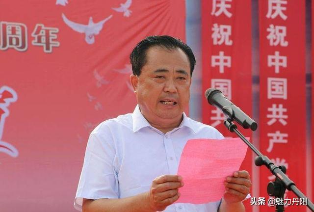 干》幼儿舞蹈《撸起袖子加油干》冯守栋的豫剧选段功夫扇舞蹈《厉害了