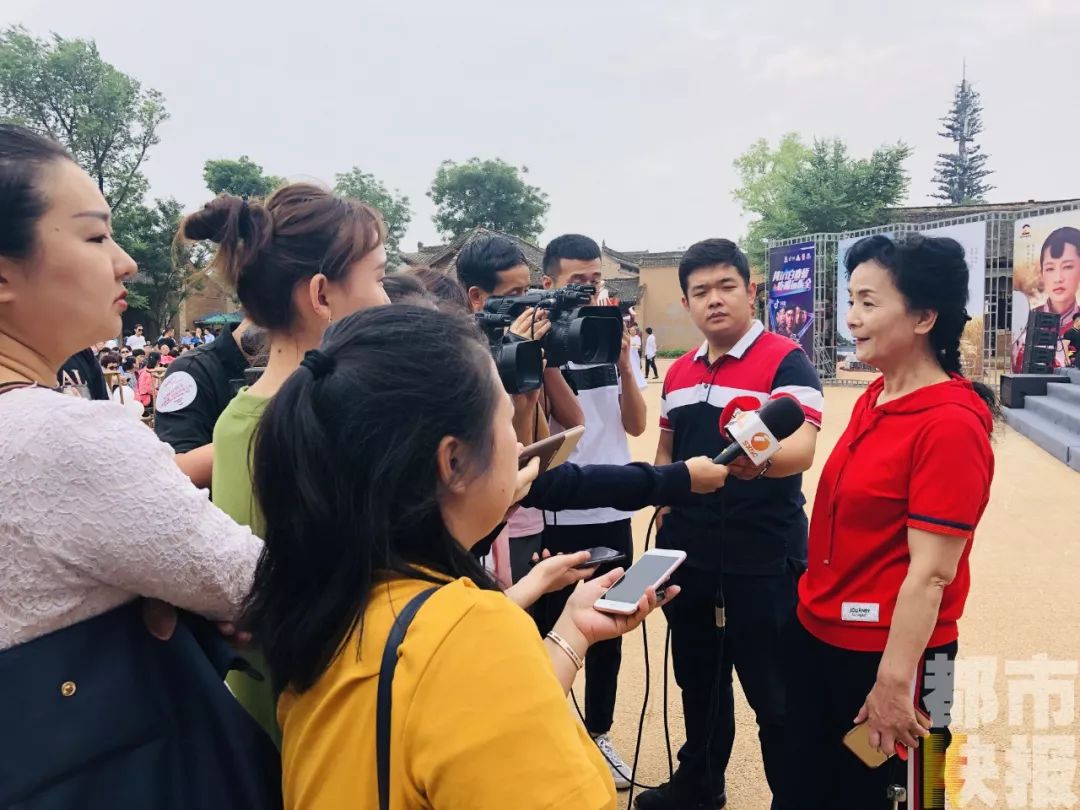 上万老陕集体出动,陕西方言竟因为这件事惊动了全国