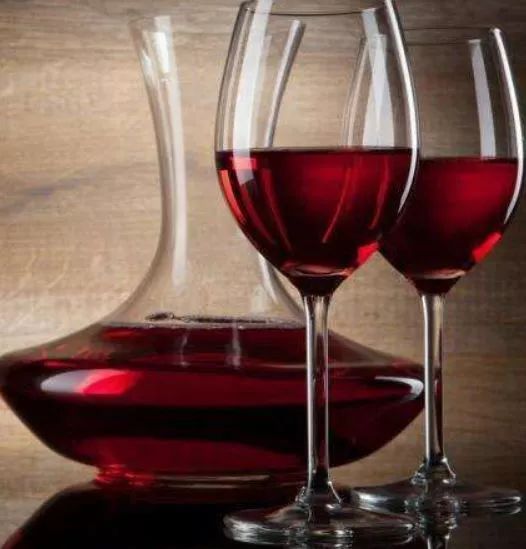 葡萄美酒酿诗篇