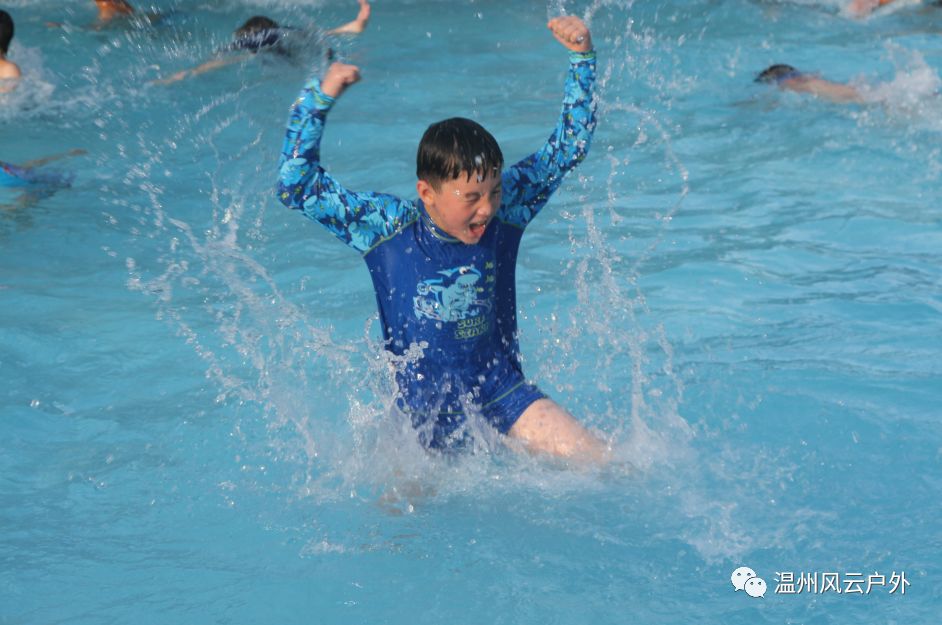 夏令营特辑2019精英少年军事特训7天营火爆招募