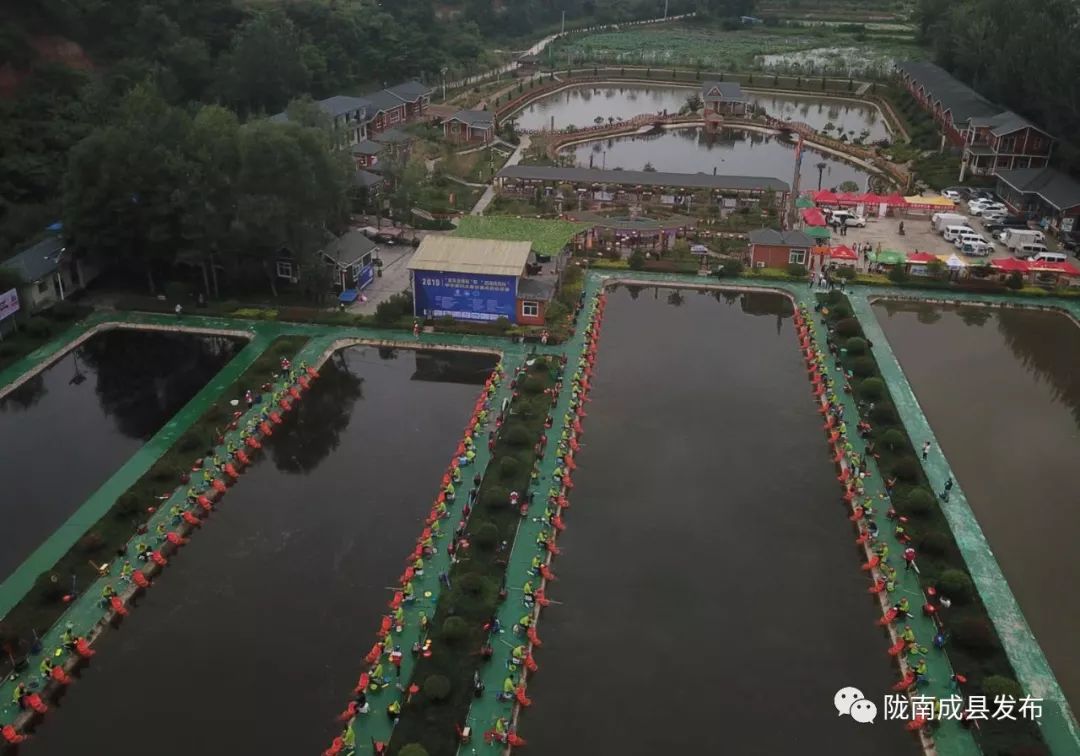 杯"暨"客友金牌极杯"中华垂钓大赛甘肃成县选拔赛在成县渔乐农庄开幕