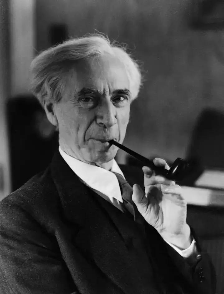 罗素罗素(1872年-1970年),英国哲学家,数学家和逻辑学家,同时也是活跃