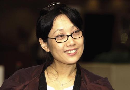 零六年,刘索拉与好朋友洪晃,宁瀛一起捣鼓了一电影《无穷动》,她再度