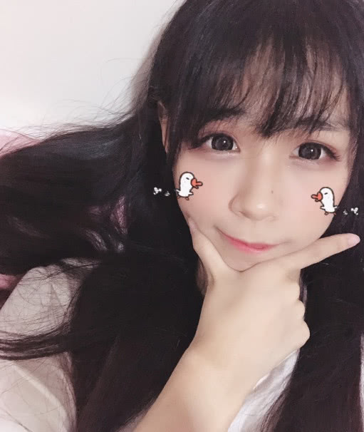 小米粥调侃地震被封杀同名主播每天被私信辱骂这锅背的挺冤