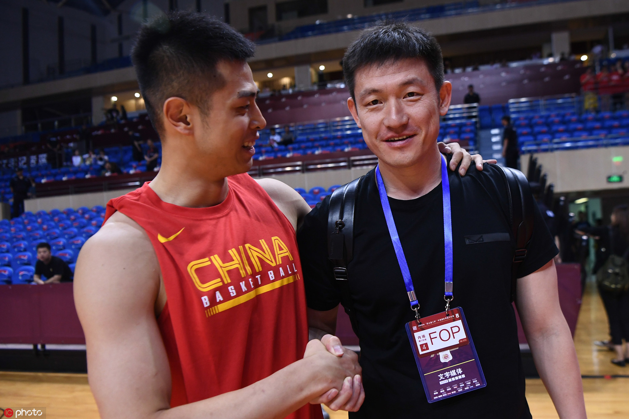 中国搏击总教练陈磊图片