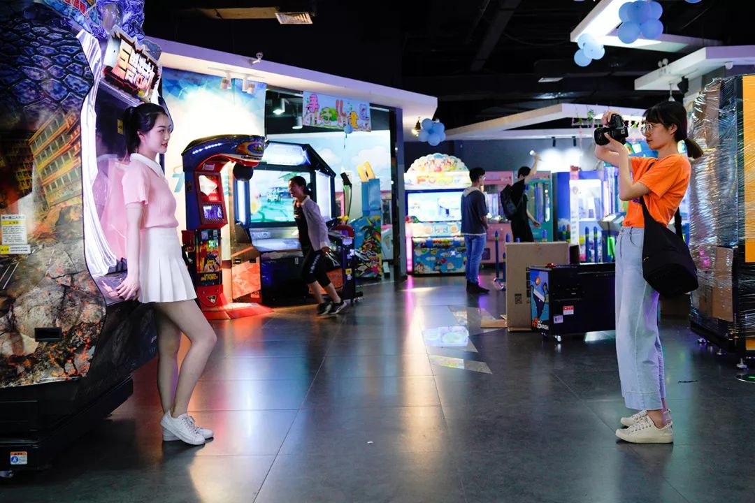 死亡光线也能出大片3分钟教你在电玩城拍美照