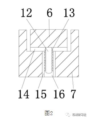 图3为本实用新型的缓冲装置结构示意图.