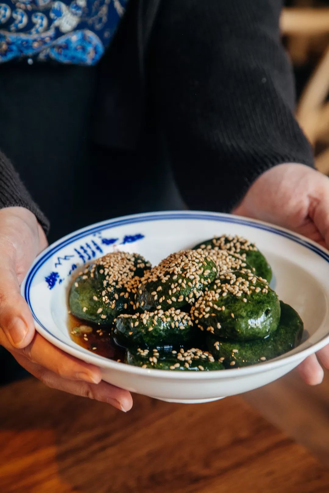 特色小吃,怎么少得了【臭豆腐】? 为了还原当地味道,老板不仅成本选用