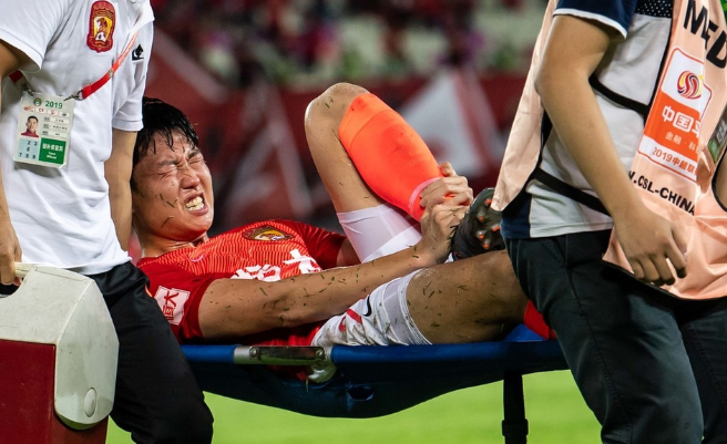 原创恒大赢球获1坏消息卡帅2大神作挽救双星新核倒塌遭双重打击