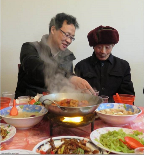 父爱如酒,历久弥香,你忍心看着他日渐佝偻?