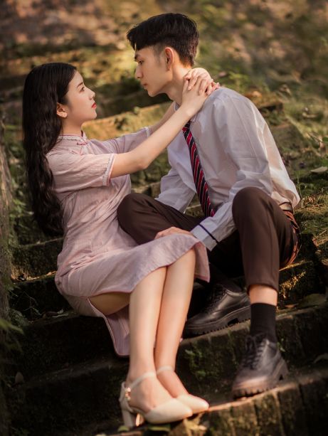 男人一半是君子,一半是动物,女人一半是.