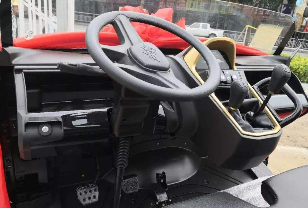 五征3mx的内饰比外观更吸引人.