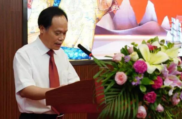 中共苍梧县委副书记,县长谢善高△原农业农村部总农艺师,中国合作