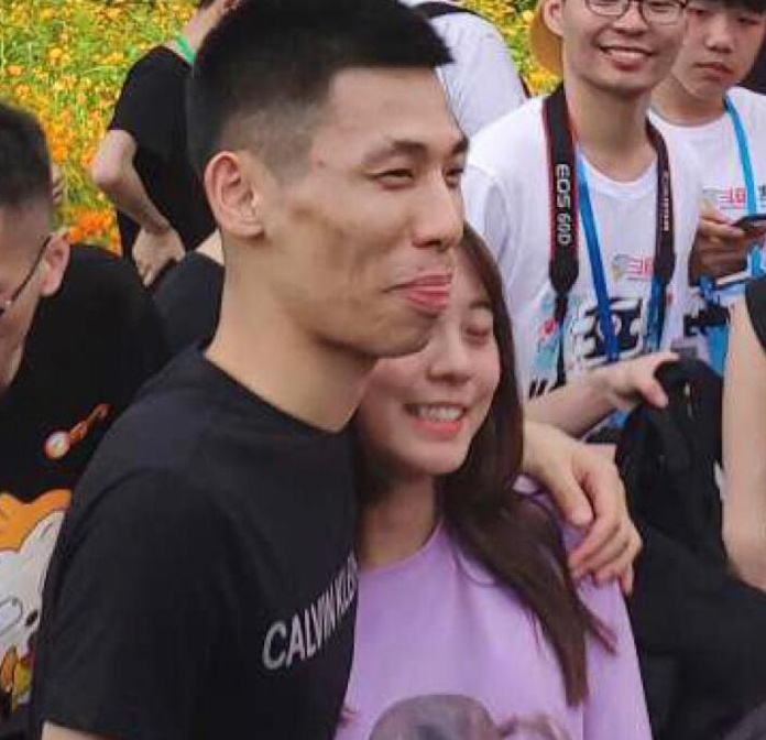 旭旭宝宝凯旋归来反而陷入自闭直播遭韩茜茜灵魂拷问逗笑网友