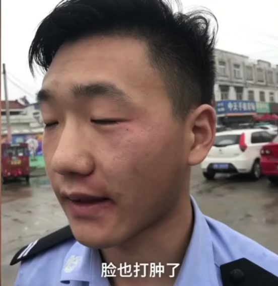 没带身份证进法院被拒,女子两次掌掴法警将其脸打肿!