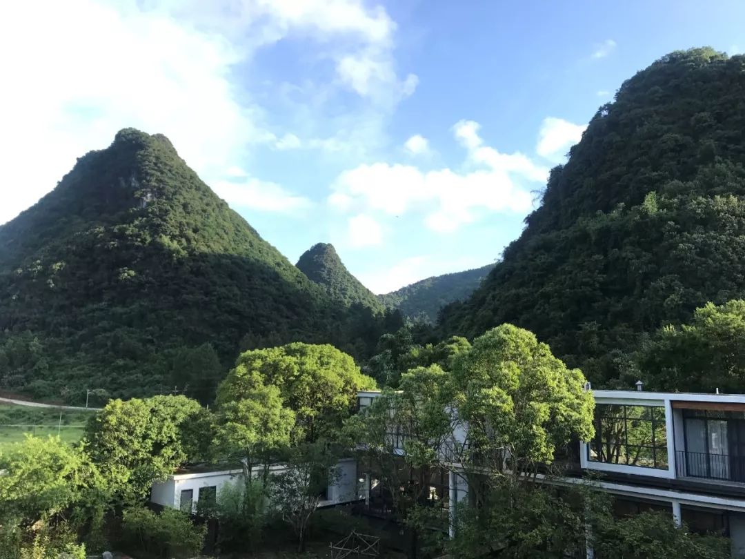 信号不好,缺乏娱乐,难以抵达,但为什么清远这个山沟里的民宿一房难求?