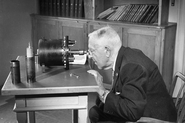 但是大气辐射一直是令科学家着迷而又费解的问题,早在18世纪末,库伦就