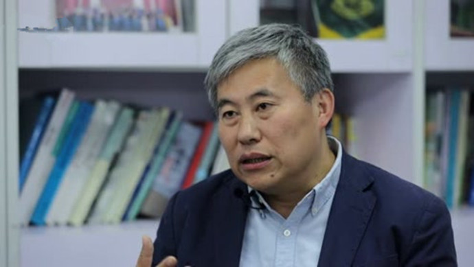 游乐王子扮演者个人资料揭秘袁奇峰迷一般的口音来源