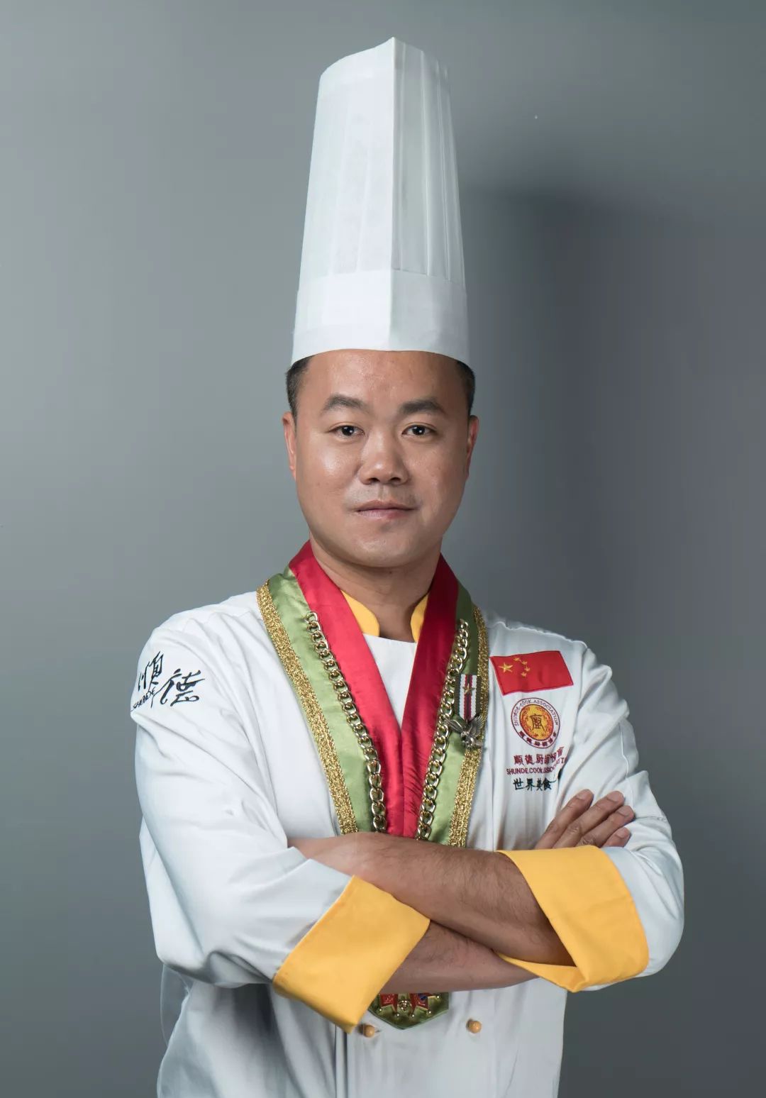 罗志坚老师2019年凤厨大师顺德名厨凤厨职业技能培训学校首席导师中餐