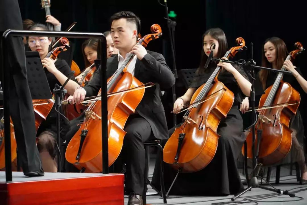 现场我的祖国大学生艺术团管弦乐团民族乐团汇报演出邀你来看
