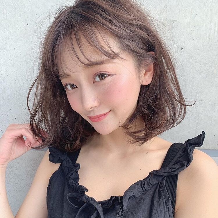 谁说短发就没有女人味4款超知性超温柔的短发造型推荐