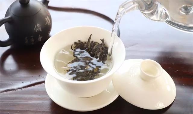 醒茶有干醒与湿醒之分