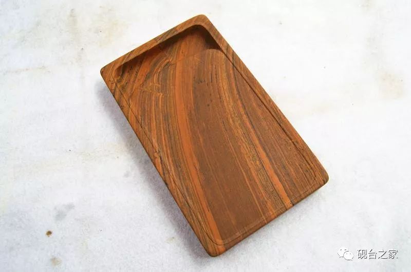 砚界公益拍——《木纹石砚》