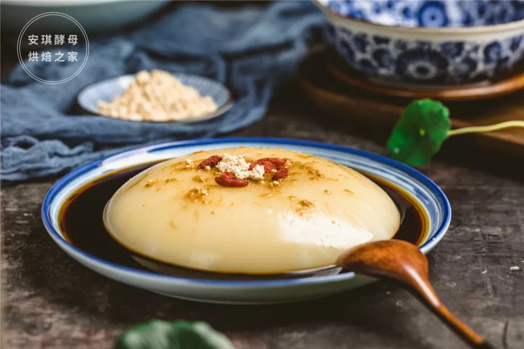 这么热,需要一碗红糖凉糕来续命_eric