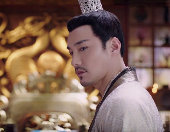 饰演 秦王龙非夜鞠婧祎 饰演 秦王妃韩芸汐《芸汐传》由被网友评为