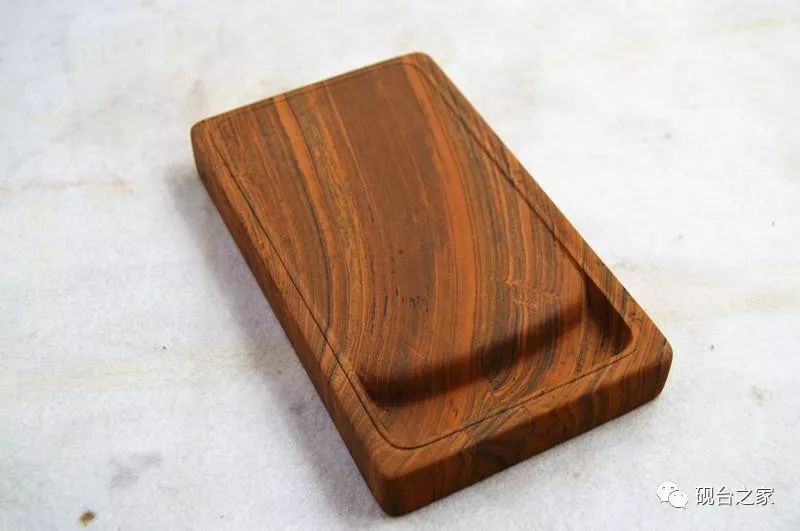 砚界公益拍——《木纹石砚》