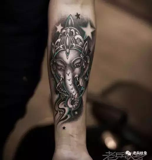 老兵店内作品欣赏象神纹身