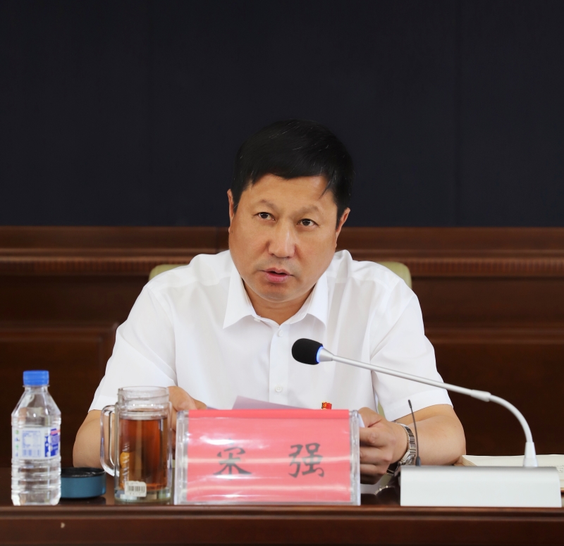 东昌区召开区委理论学习中心组第六次学习扩大会暨重点工作调度推进