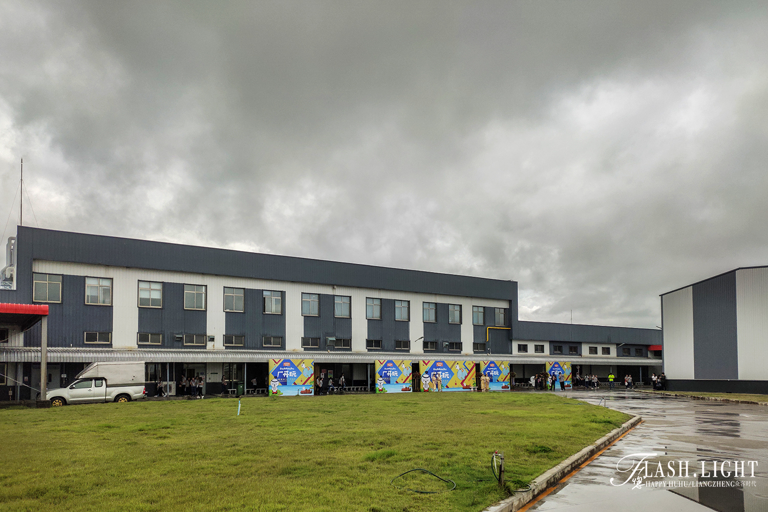 "铲屎官"的自由行——在泰国遇到心头好 麦富迪芭提雅工厂开放日_猫咪