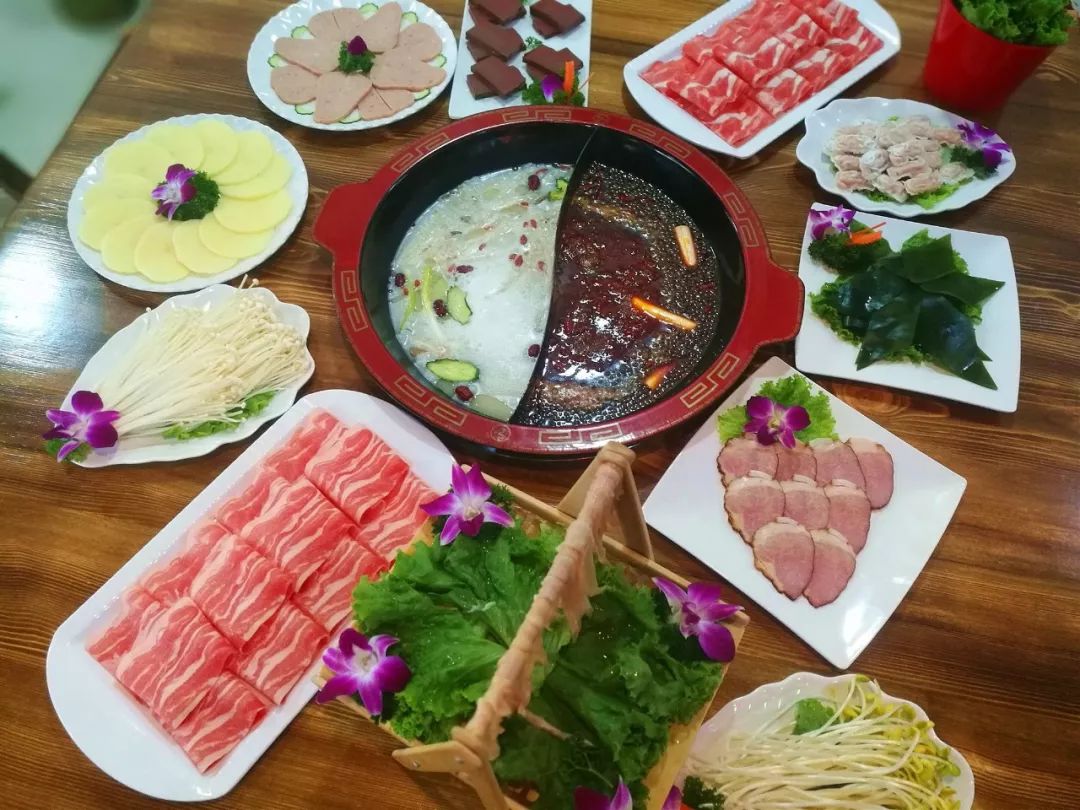 后卫寨这家火锅不吃至少后悔一个月89元抢购原价284元的聚贤庄火锅34