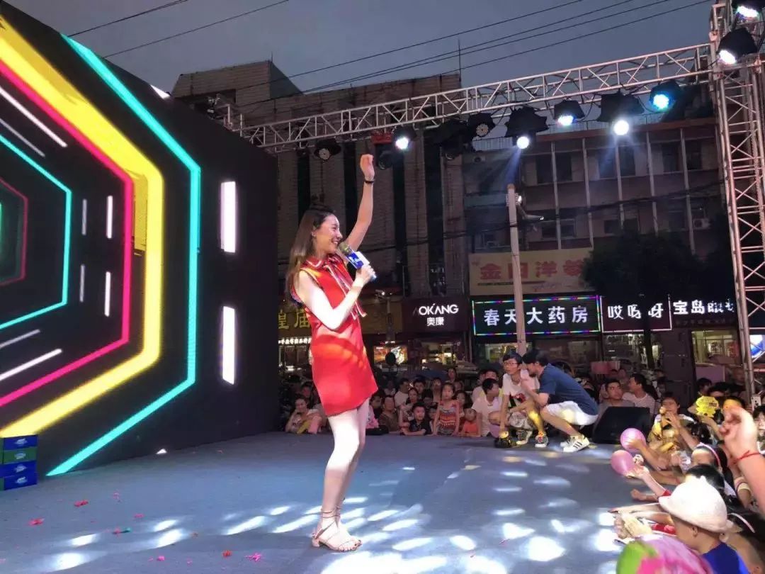 综艺回顾 | "周末嗨起来"望江站的现场人海如潮!